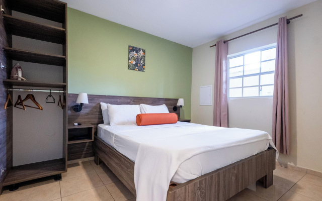 Delynne Boutique Hotel