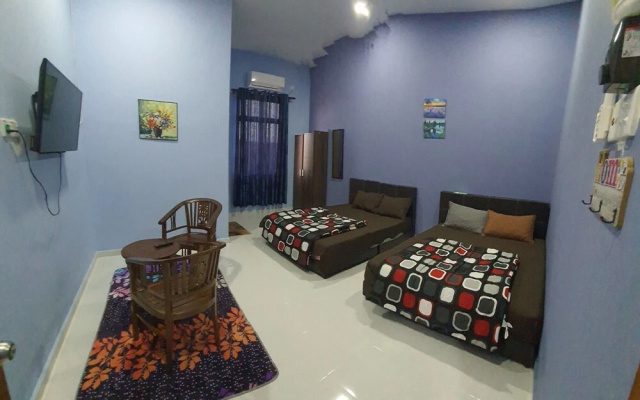 Penginapan Wahee by Oyo Rooms