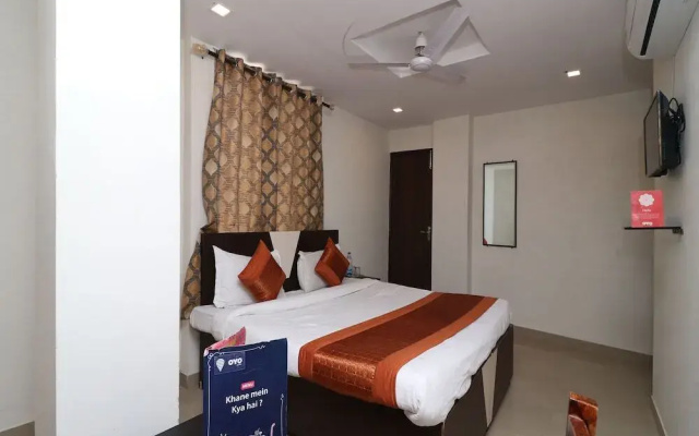 Mayesha Residency by OYO Rooms