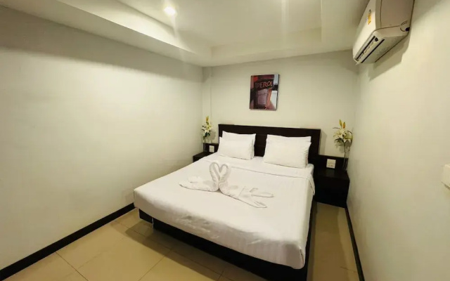 La Casa Patong