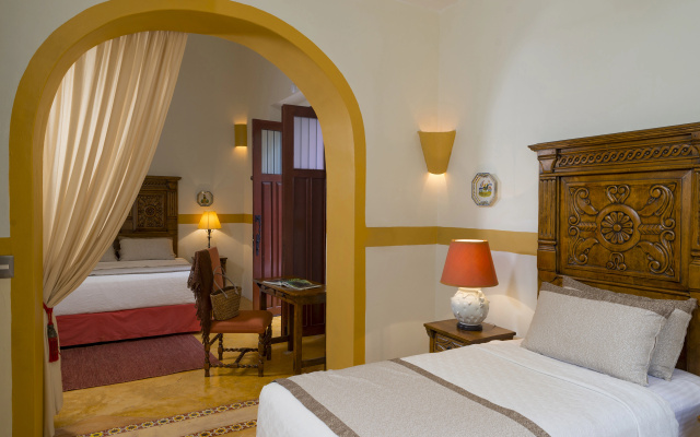 Hacienda Santa Cruz