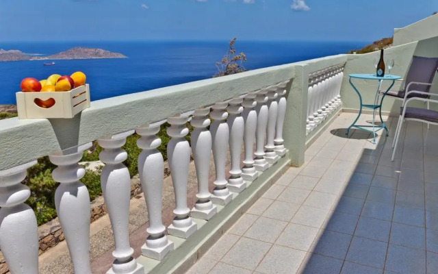 Adrakos Apartments - Adults Only