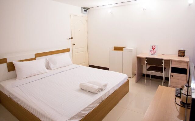 Отель Nida Rooms Ladprao Plaza 189 Таиланд, Бангкок - отзывы, цены и фото номеров - забронировать отель Nida Rooms Ladprao Plaza 189 онлайн комната для гостей