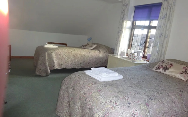 Strawberry Cottage B&B