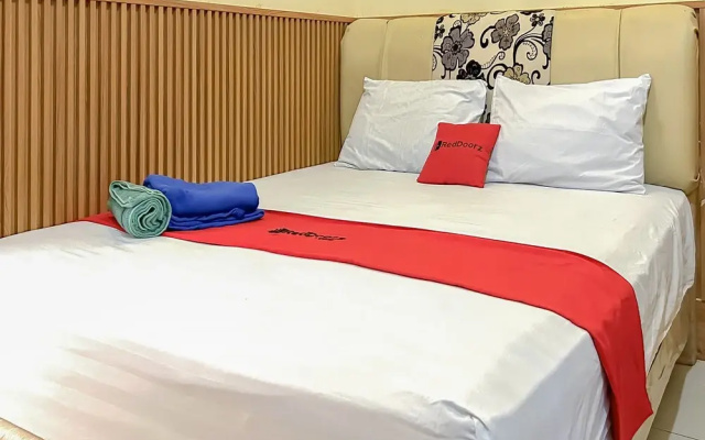 RedDoorz near Wisma Cahaya Abadi Sepinggan Airport Balikpapan