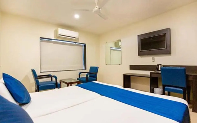 Sukh Hotel