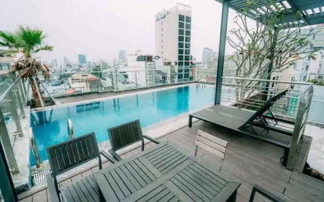 Rice House Hotel & Apartment
