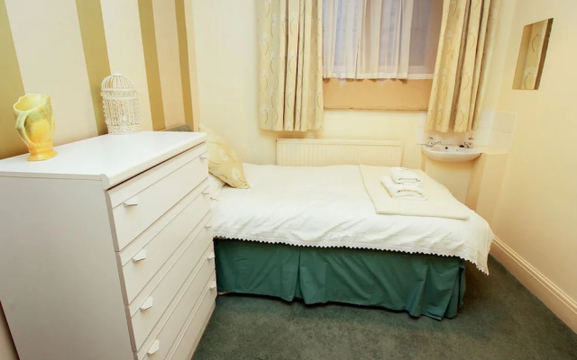 Hall Cottage