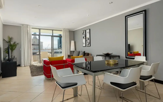 Icon 1010(No Front Desk Contact The Property 5 Days In Advance)
