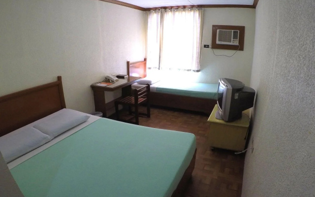 Ivory Hotel and Suites