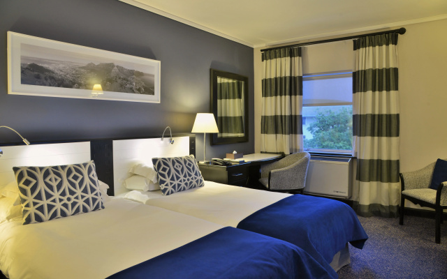 The Commodore Hotel