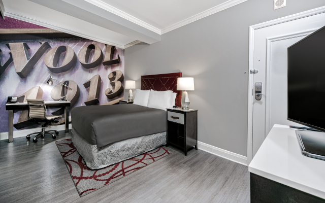 Hotel Indigo Dallas Downtown by IHG