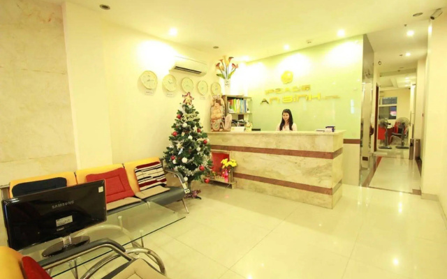 Ipeace Hotel