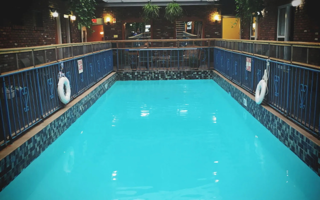 Bluebird Spa City Motor Lodge