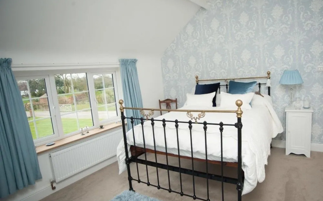 Abbey Green Farm B&b, Camping & Touring Park