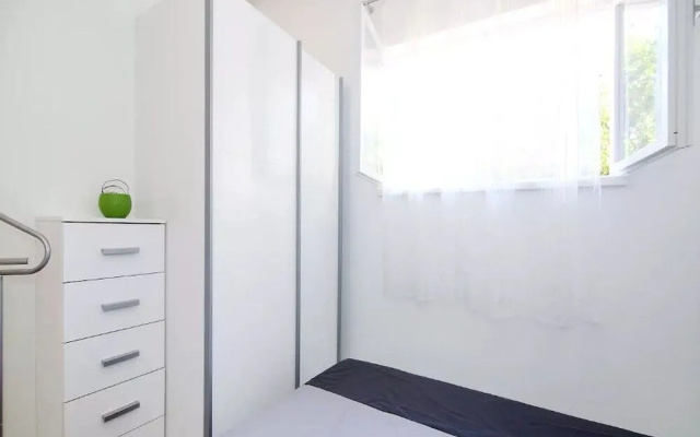 Studio Apartment Laka
