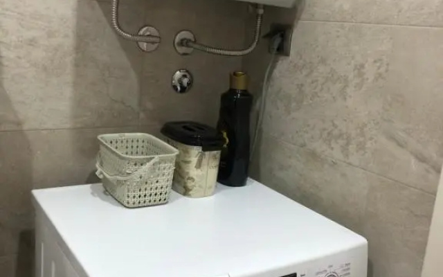 Modern 1 Bed Apartment, near shopping mall Stadion