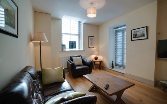 Cs Serviced Apartments