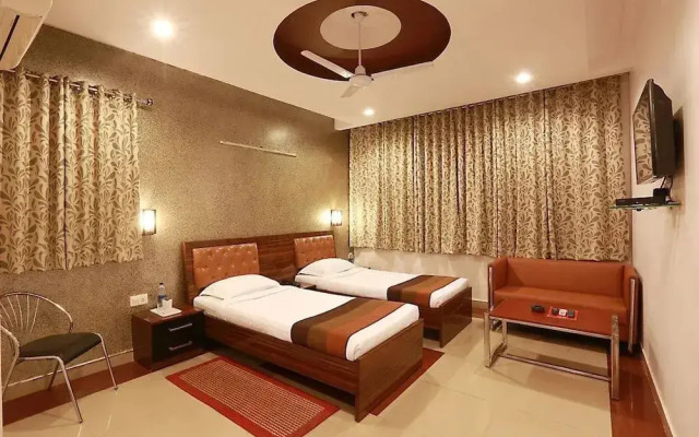 Pawanputra Hotel