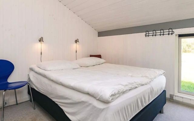 6 Person Holiday Home in Jerup