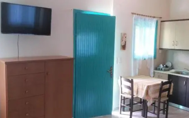 Mouragio Apartments