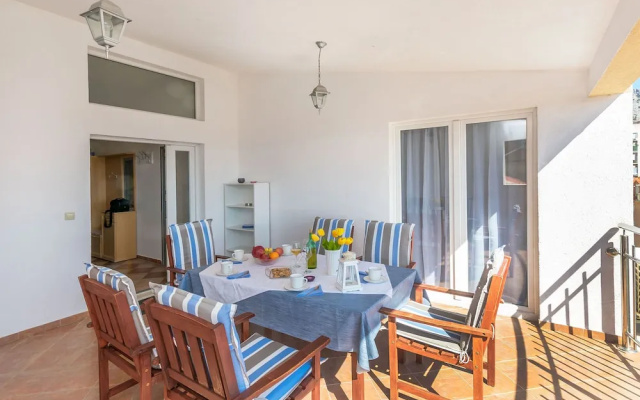 Apartment Goge