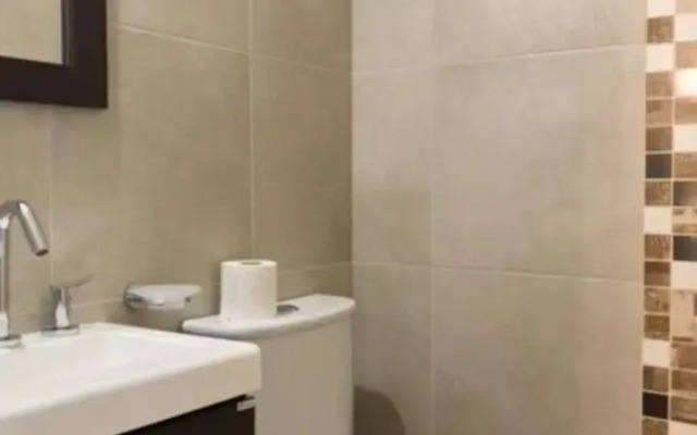 Departamento amplio, nuevo y céntrico