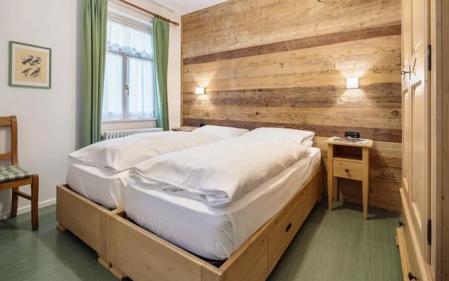 Hotel Oasi