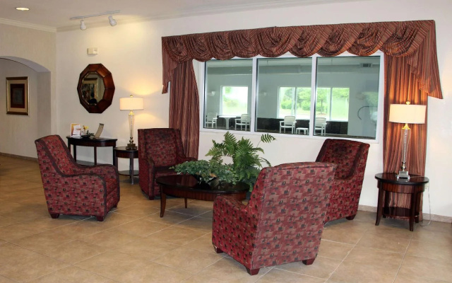 Sleep Inn & Suites Newport News City Center Area