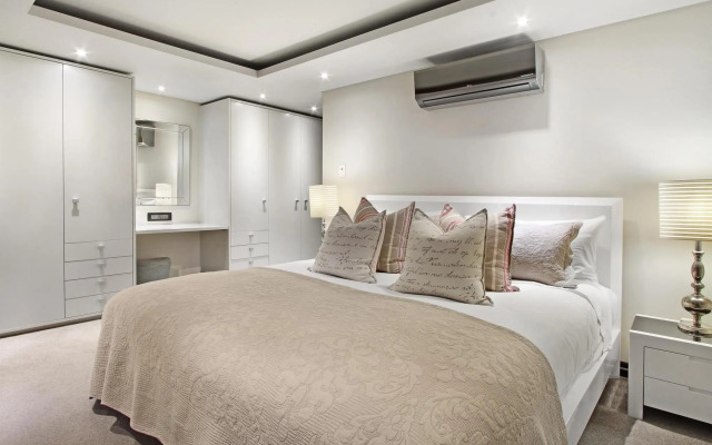 Ravensteyn Villa - Camps Bay