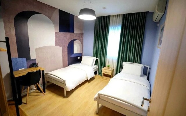Arkle Apartment 9