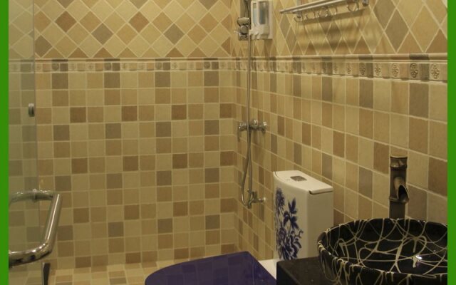 Yangshuo Guanjinglou Hotel