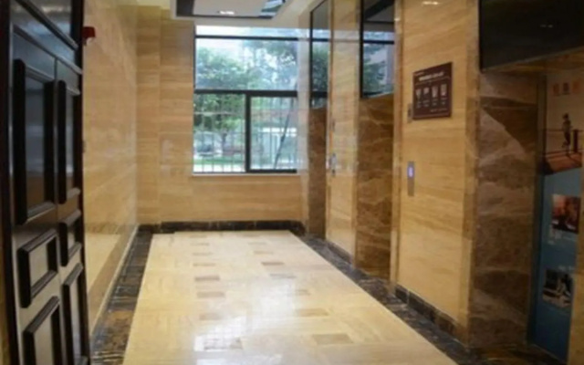 7 Days Inn Chengdu Wenjiang Ito Department Store Branch