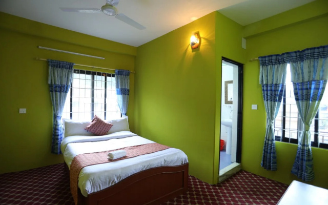 Hotel Blue Magnet
