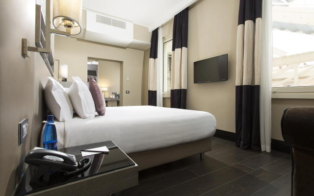 Rome Life Hotel