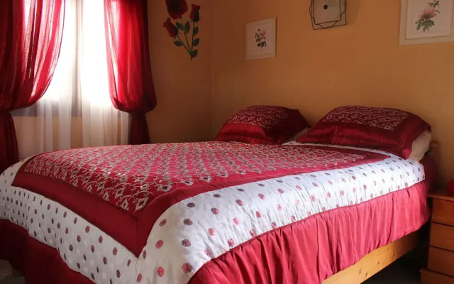 2-bed Bungalow Sleeps 4