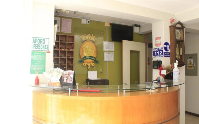 Hotel San Felipe Suites