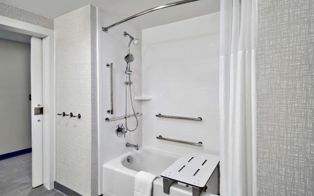 Hampton Inn by Hilton Abingdon