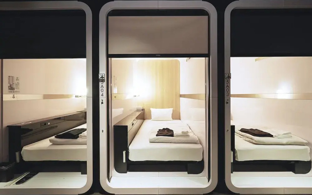 First Cabin International Hawaii