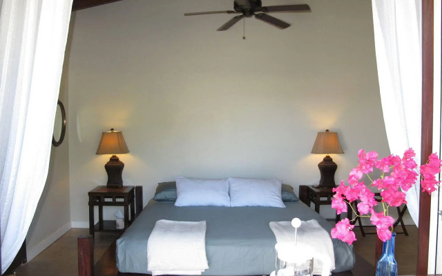 Two Sandals – A Boutique Hotel