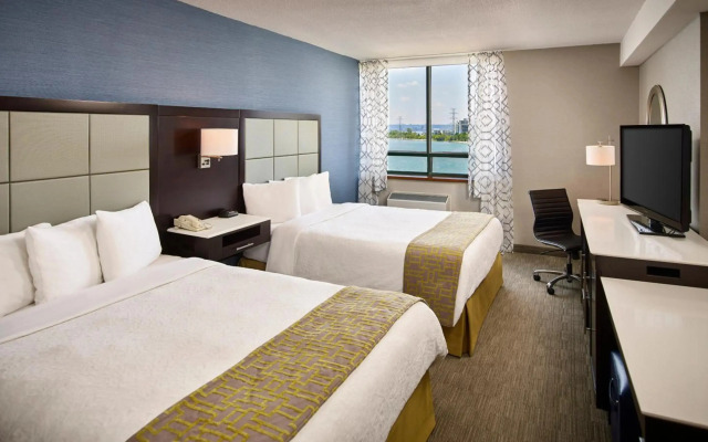 Waterfront Hotel Downtown Burlington