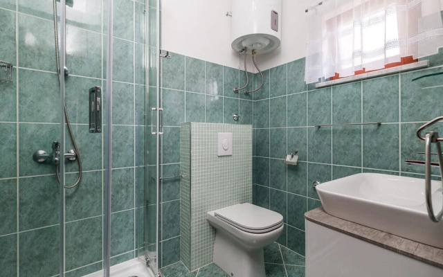 Awesome Home in Povljana With Wifi and 1 Bedrooms