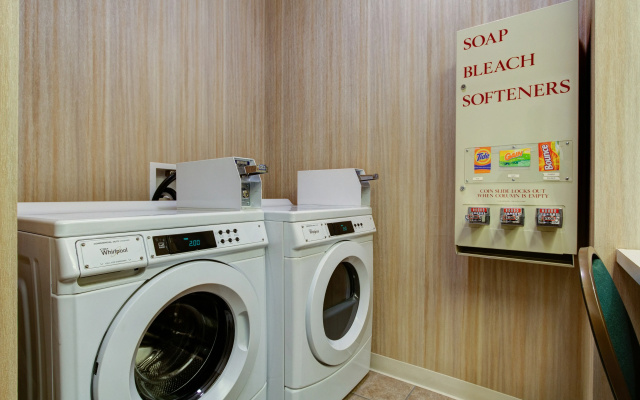 Hampton Inn Salina