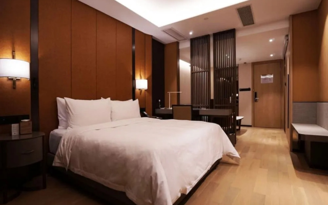 chongqing kuanrong luxry suit hotel
