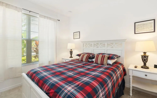 Veranda Palms 4470