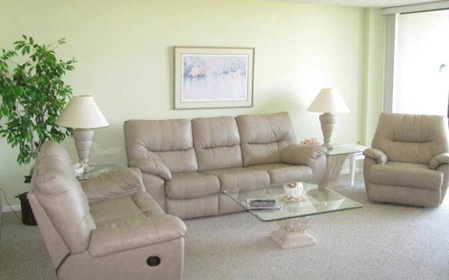 Southsea Tower Apartments, Marco Island