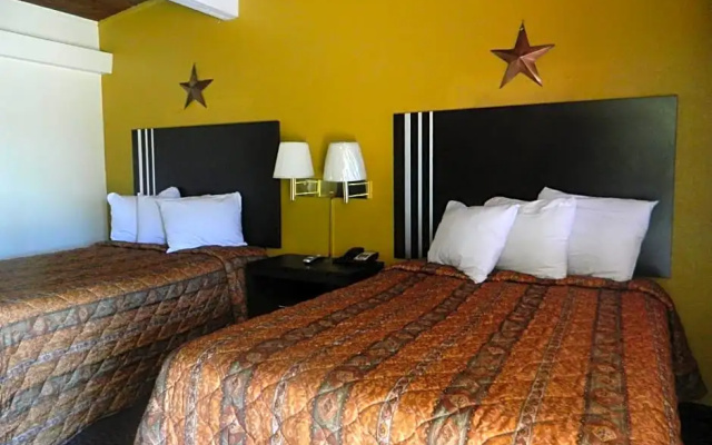 Freer Motel