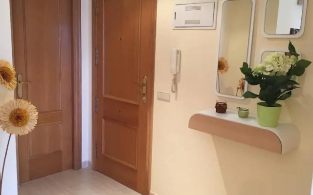 .Apartamento 1a linea de playa + piscina + parking DAIMUS