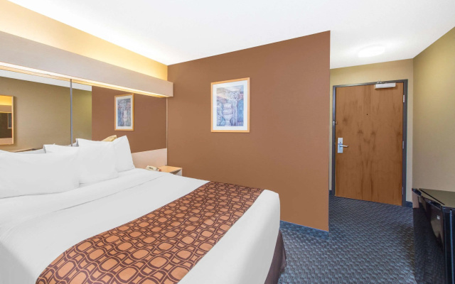 Microtel Inn & Suites Independence