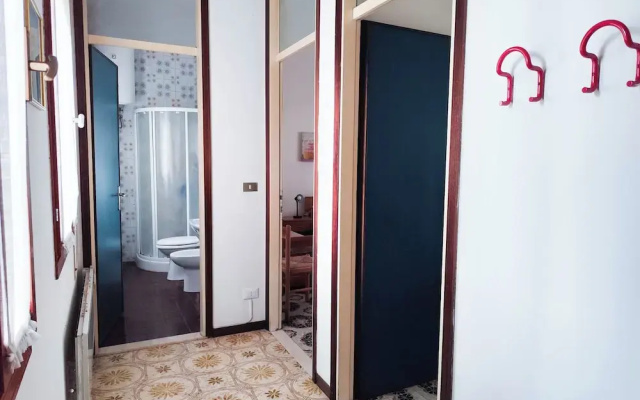 Comfortable Apartment Near the Beach